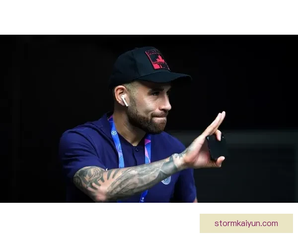 奥塔门迪状态回暖，曼城后卫在新赛季表现稳健引关注